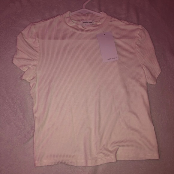 Stitch and pine white tee shirt - Picture 2 of 2